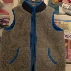 Old Navy fleece vest
